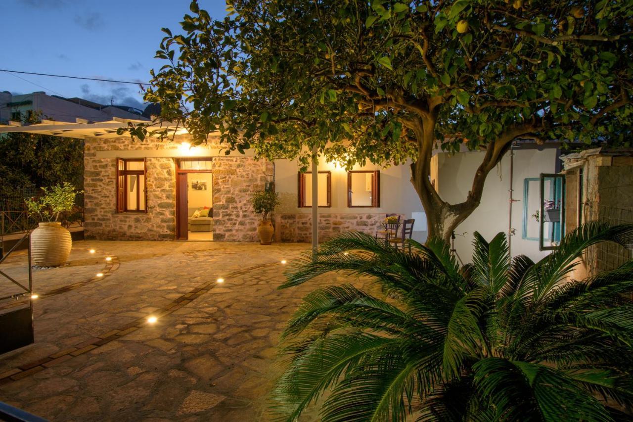 Вилла Pavlakis Lemon-Tree House Элунда Экстерьер фото